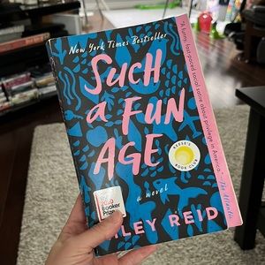 ✨3 for 15/ Such A Fun Age - Kiley Reid, booktok